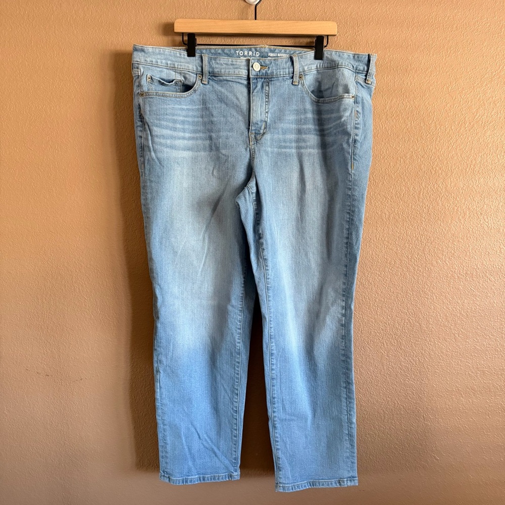 Torrid Perfect Boyfriend Ankle Vintage Stretch Jeans Light Blue Size 20R